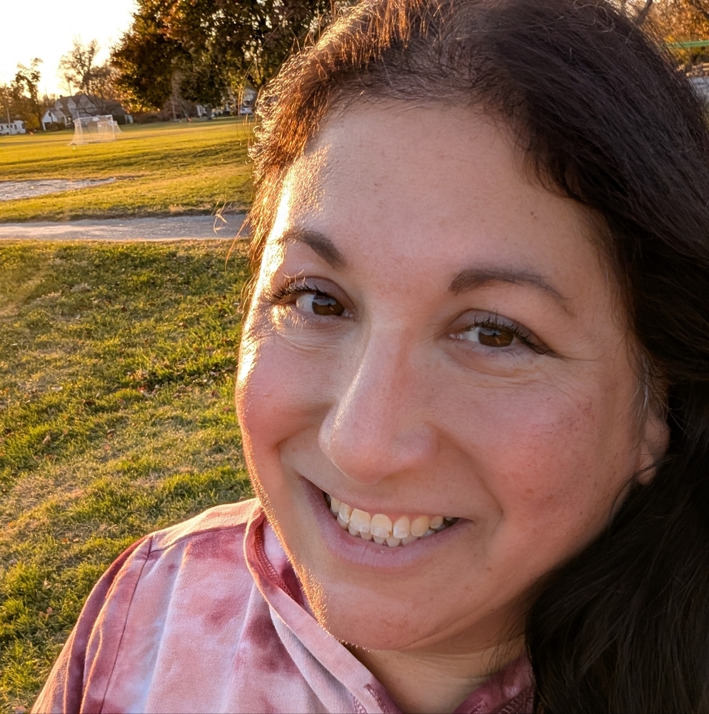 Meet your Posher, Randi - Picture 2 of 2
